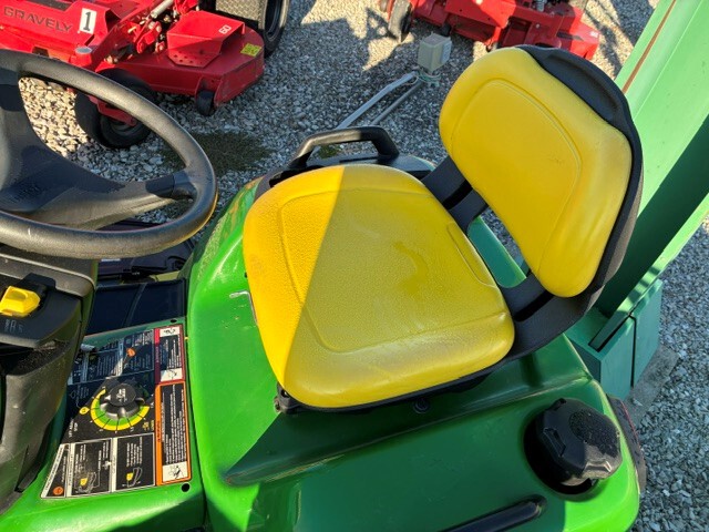 Used 2015 John Deere X580 Lawn & Garden Tractors at Koenig Equipment in Greensburg, IN - PhotoXL6