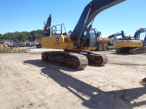 2024 John Deere 350 P-Tier