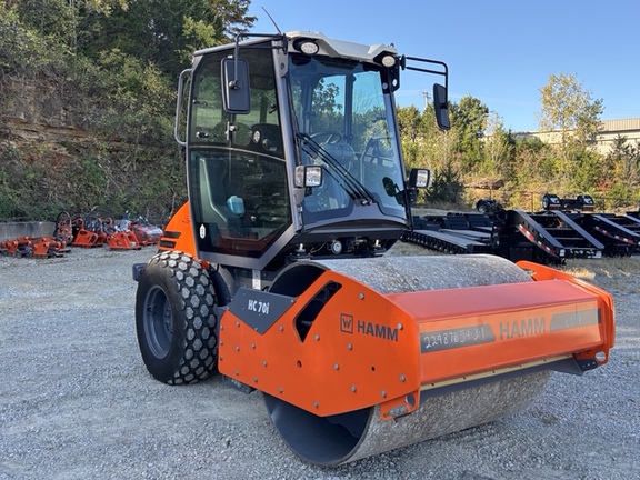 2025 Hamm HC70I