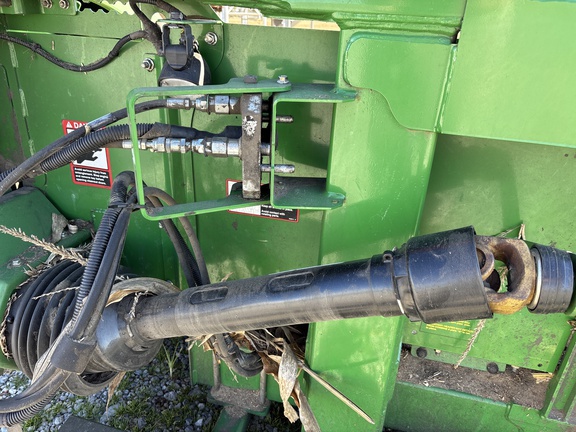 Used 2013 John Deere 606C Corn and Row Crop headers at Koenig Equipment in Anna, OH - Photo4