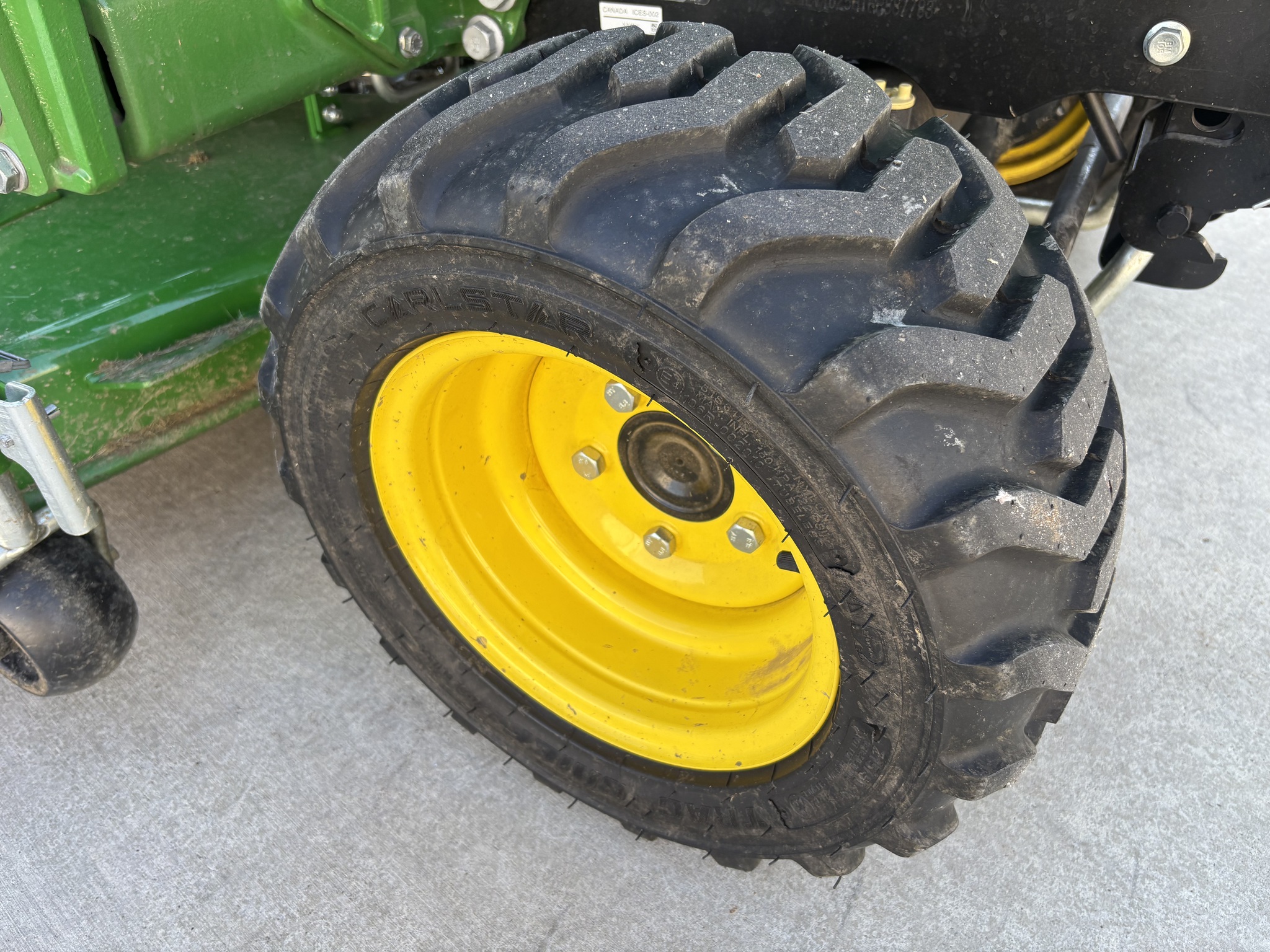 Used 2024 John Deere 1025R Compact Utility Tractors at Koenig Equipment in Botkins, OH - PhotoXL24