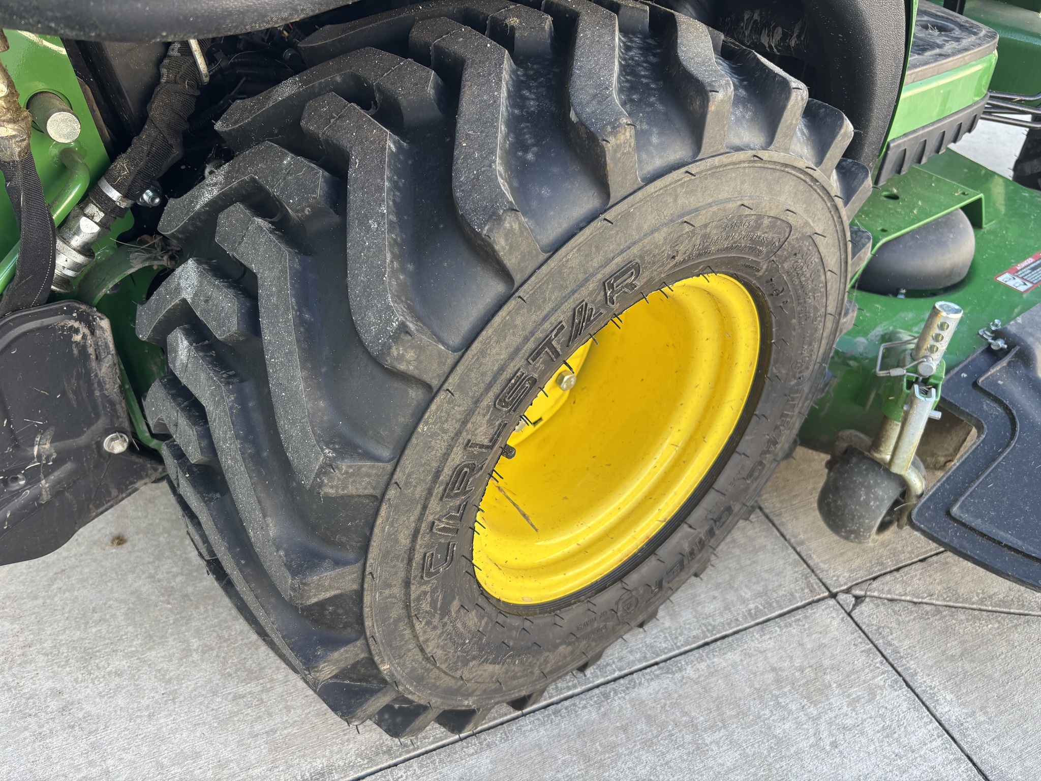 Used 2024 John Deere 1025R Compact Utility Tractors at Koenig Equipment in Botkins, OH - PhotoXL25