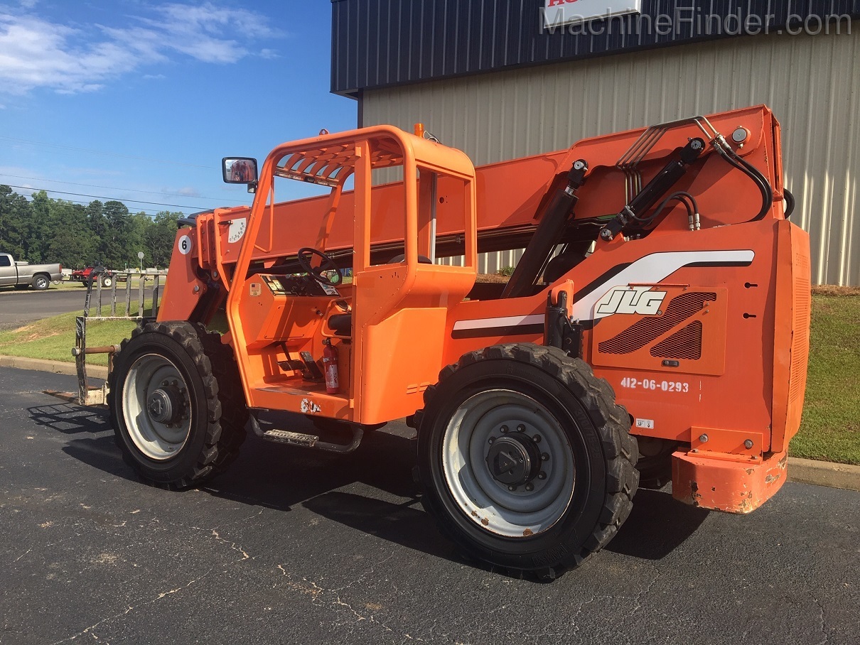 2012 Skytrak 6042 Image 3