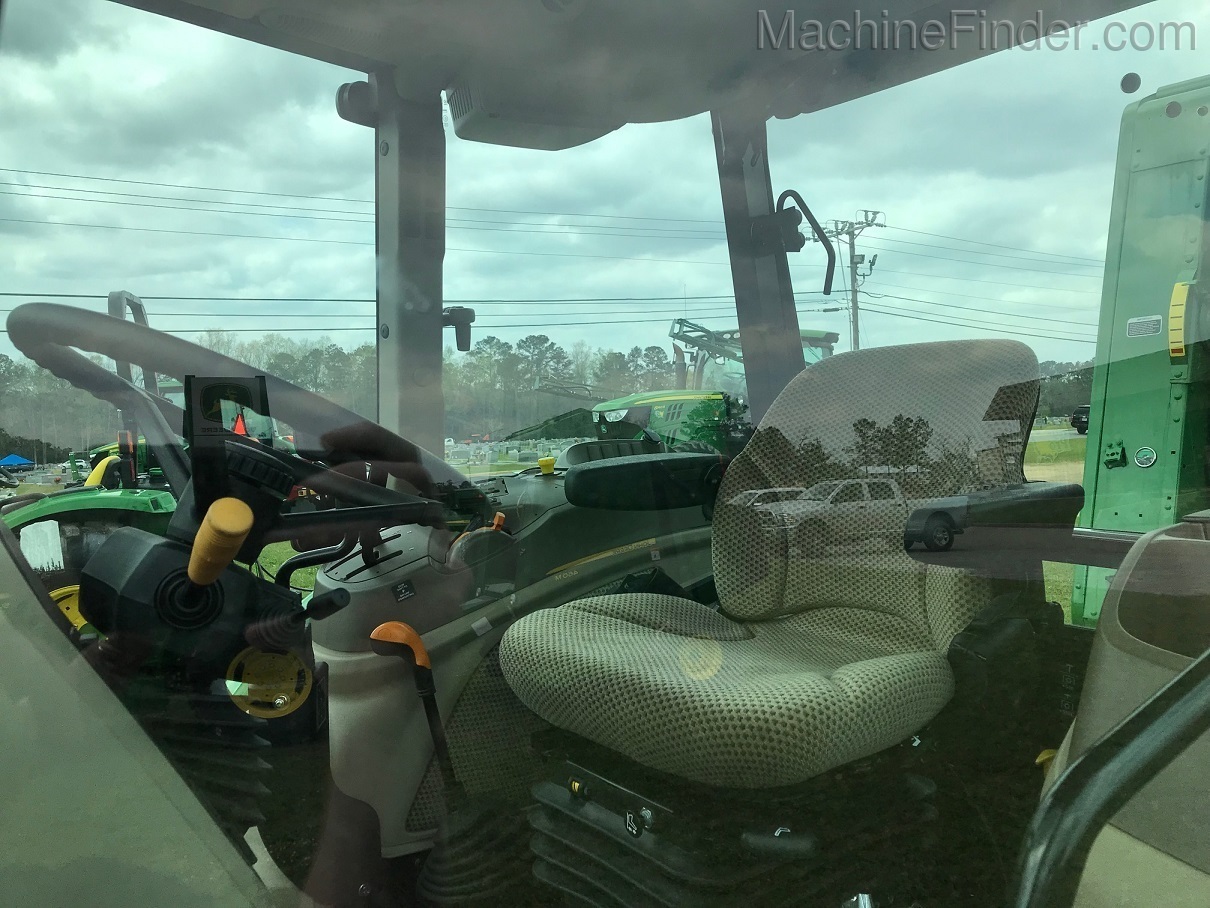 2020 John Deere 5090E Cab w/ Loader Image 5