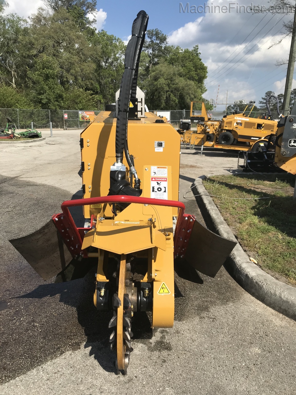 2020 Rayco RG165T-R Image 12