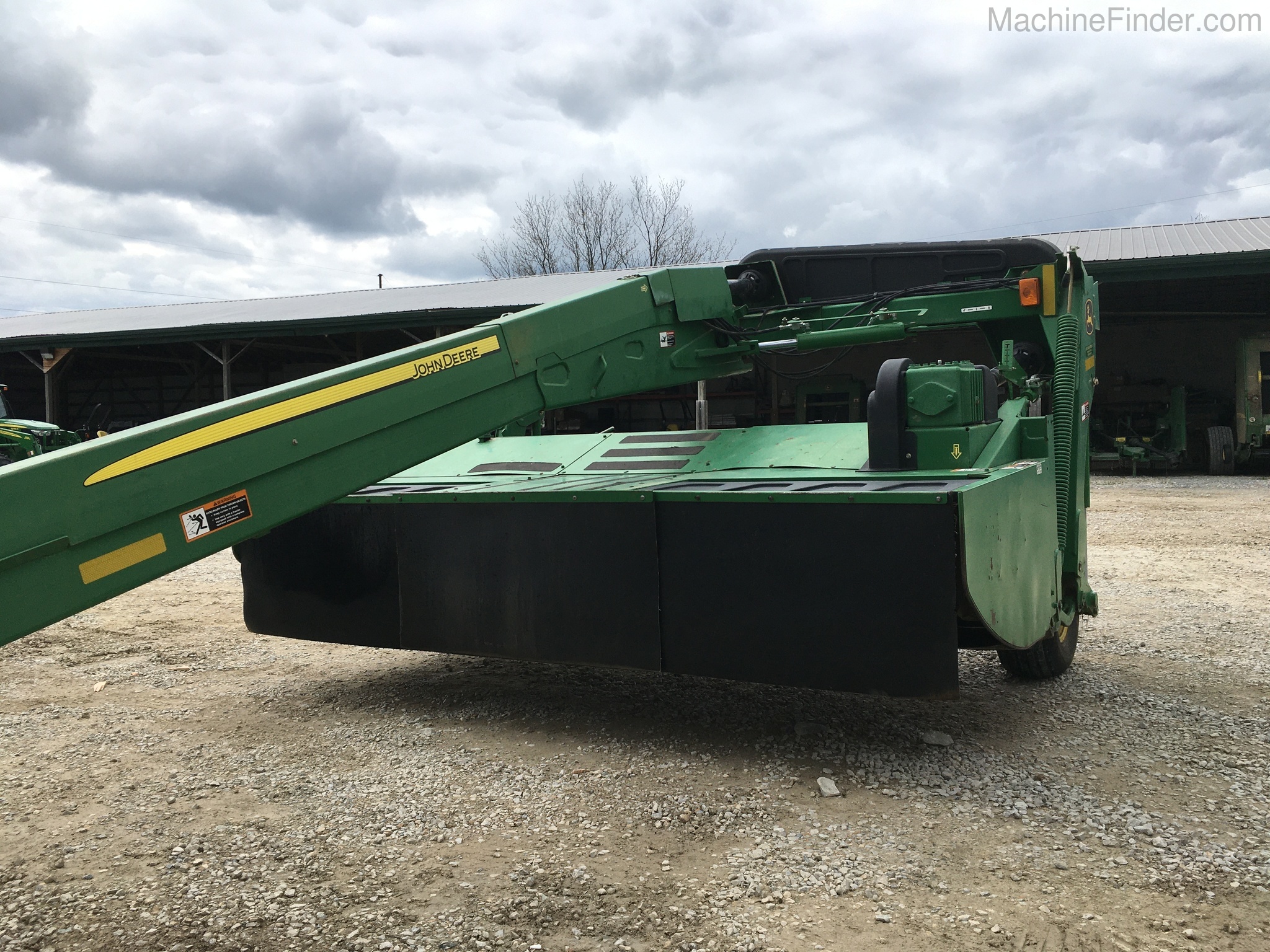 2009 John Deere 835 Image 2