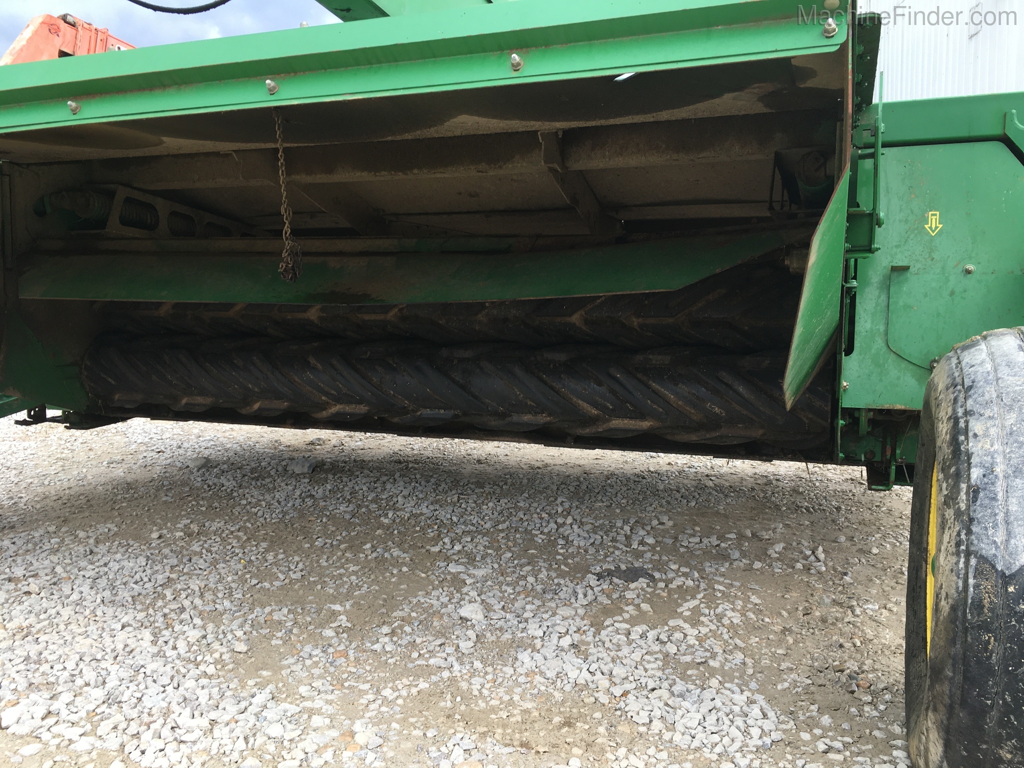 2009 John Deere 835 Image 5