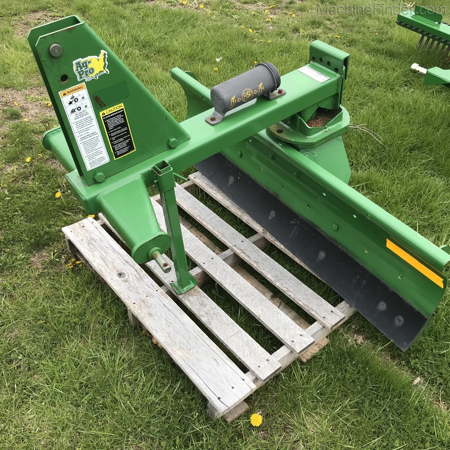 2018 Frontier RB2160 Image 3