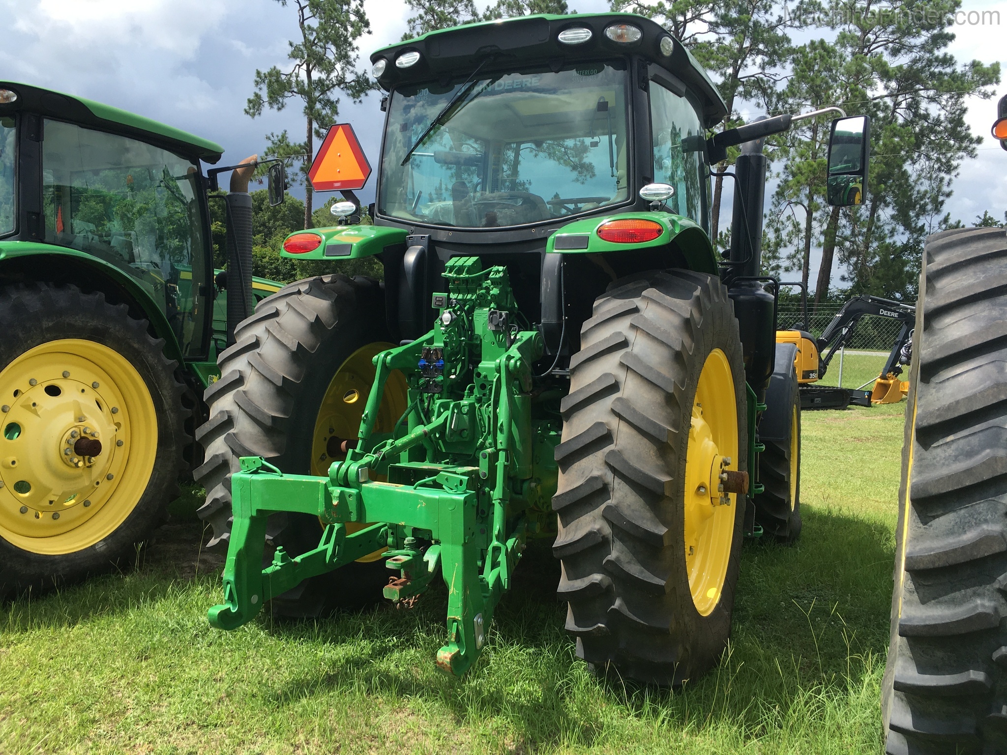 2018 John Deere 6175R Image 4