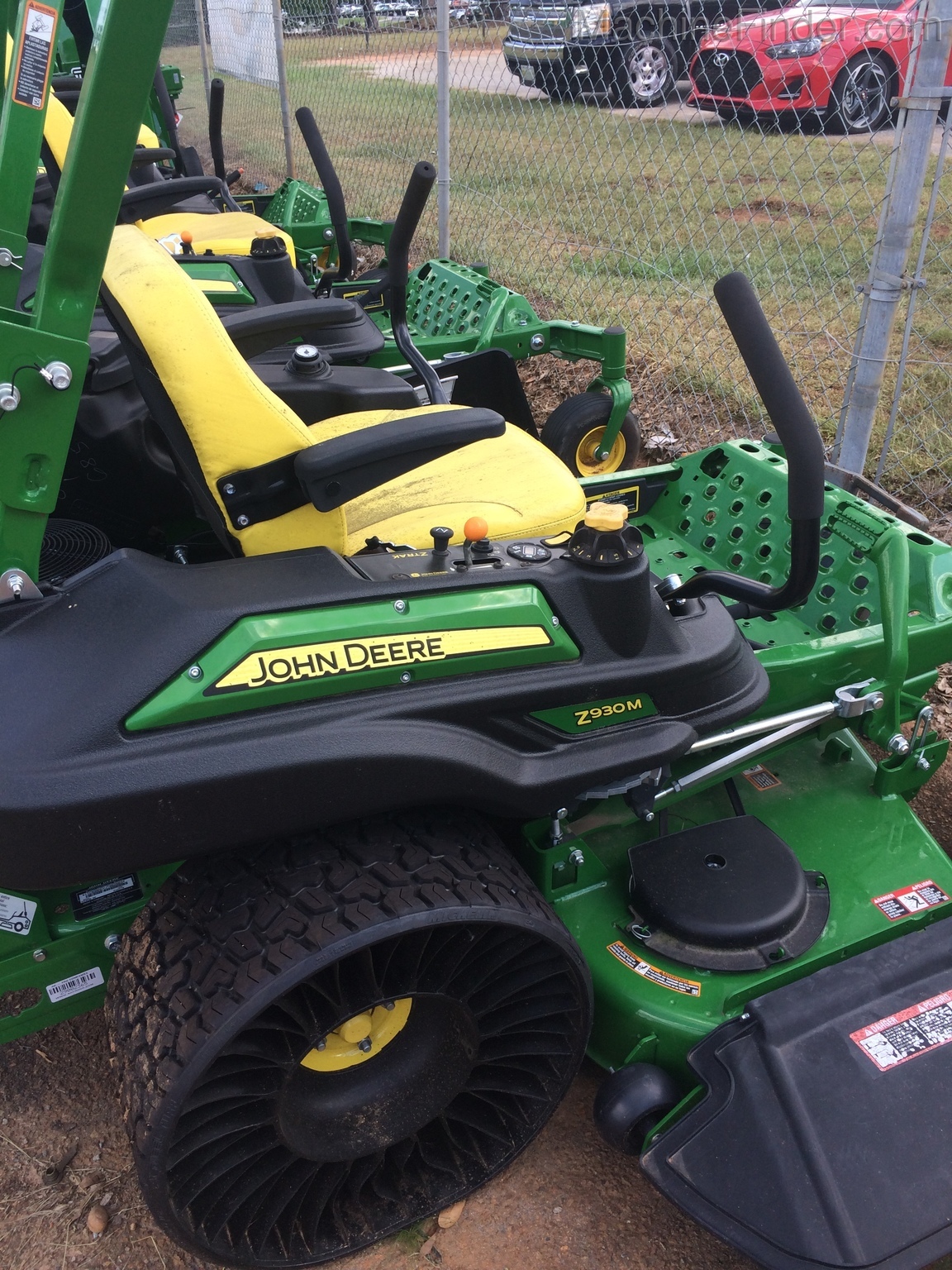 2018 John Deere Z930M Image 1