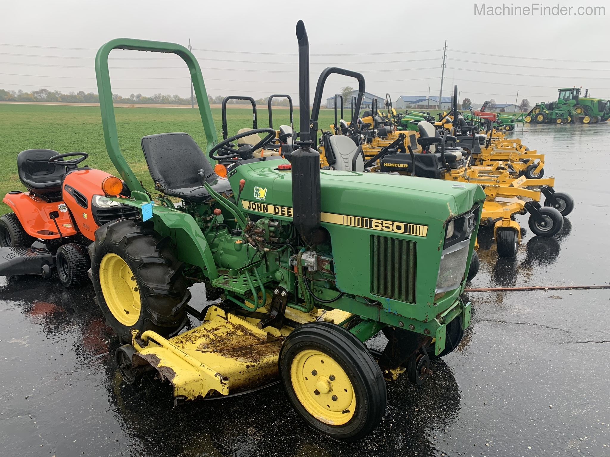 1982 John Deere 650 Image 2