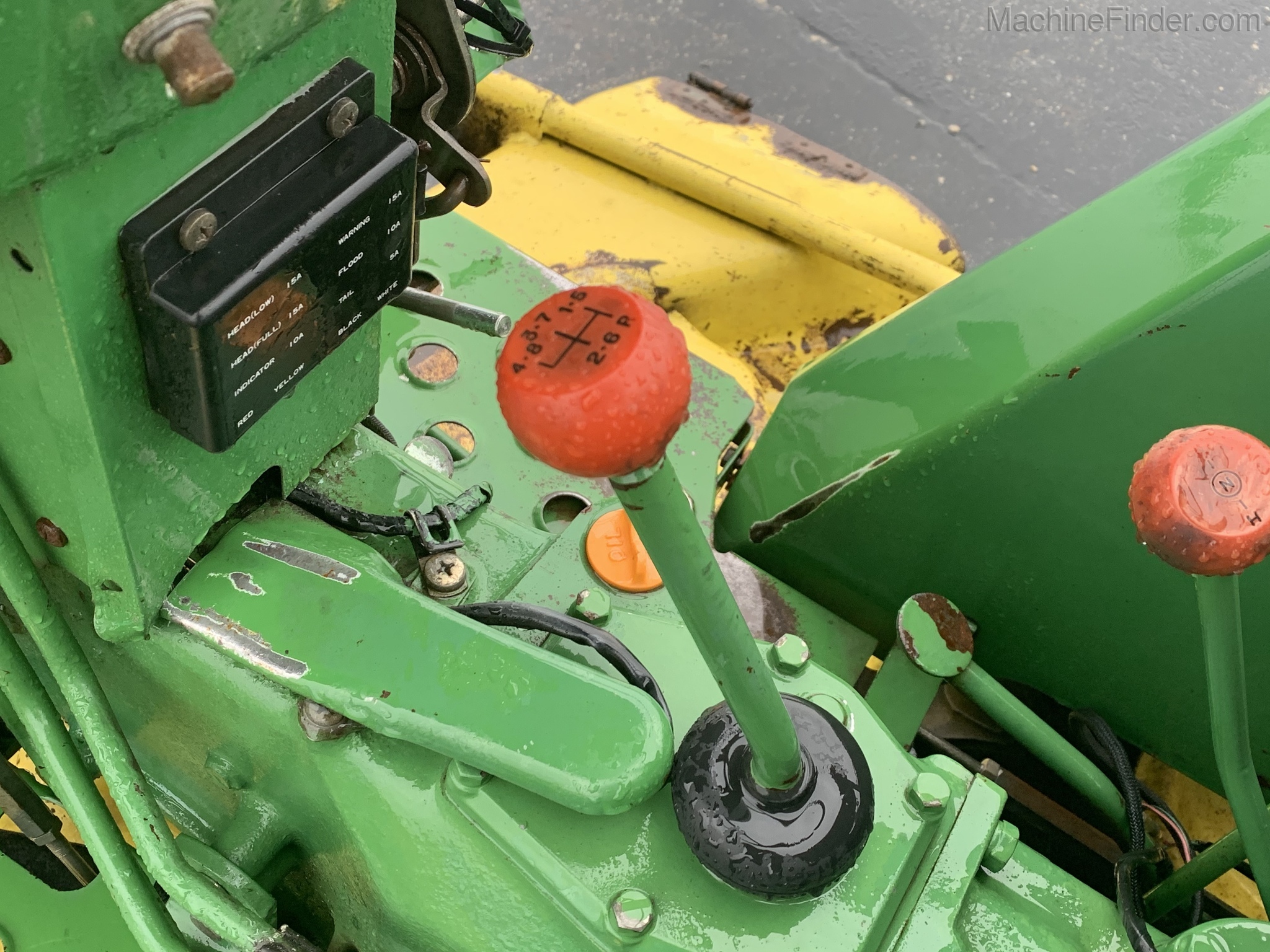 1982 John Deere 650 Image 7