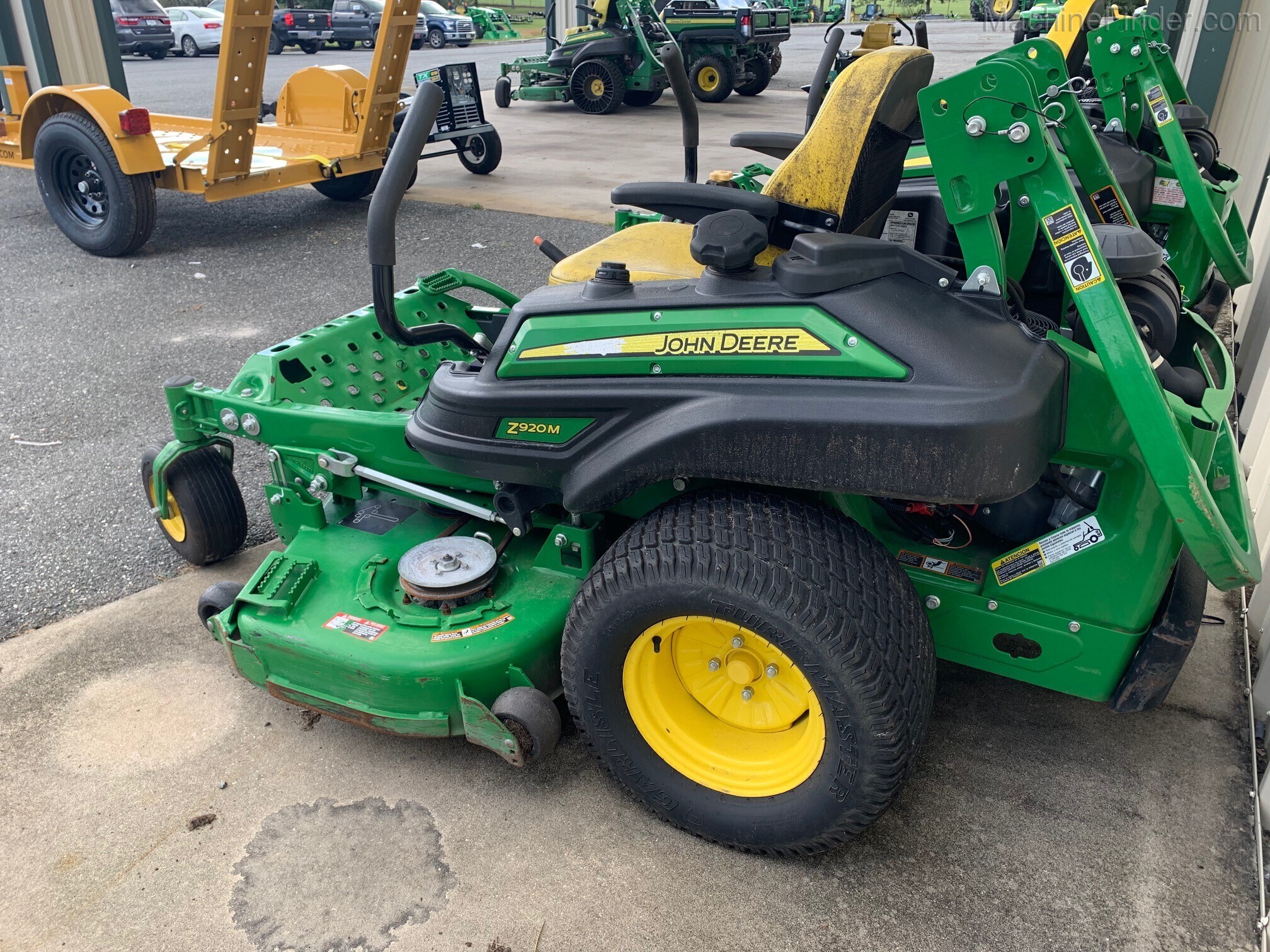 2019 John Deere Z920M Image 3