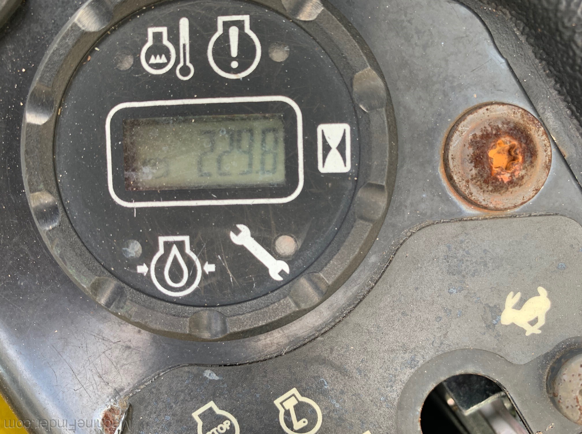 2019 John Deere Z920M Image 4