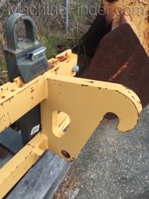 2017 John Deere AT321215 Image 4