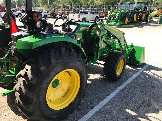 2020 John Deere 4066M HD Image 11