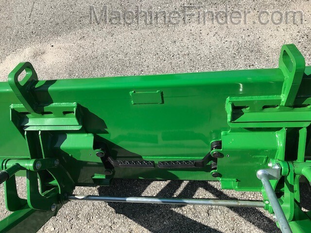 2020 John Deere 4066M HD Image 15