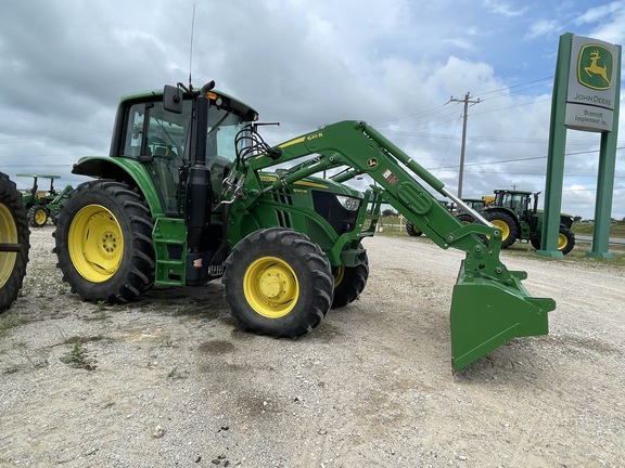 2017 John Deere 6120M Image 1