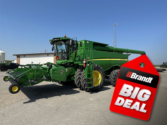 Photo of a 2017 John Deere S680