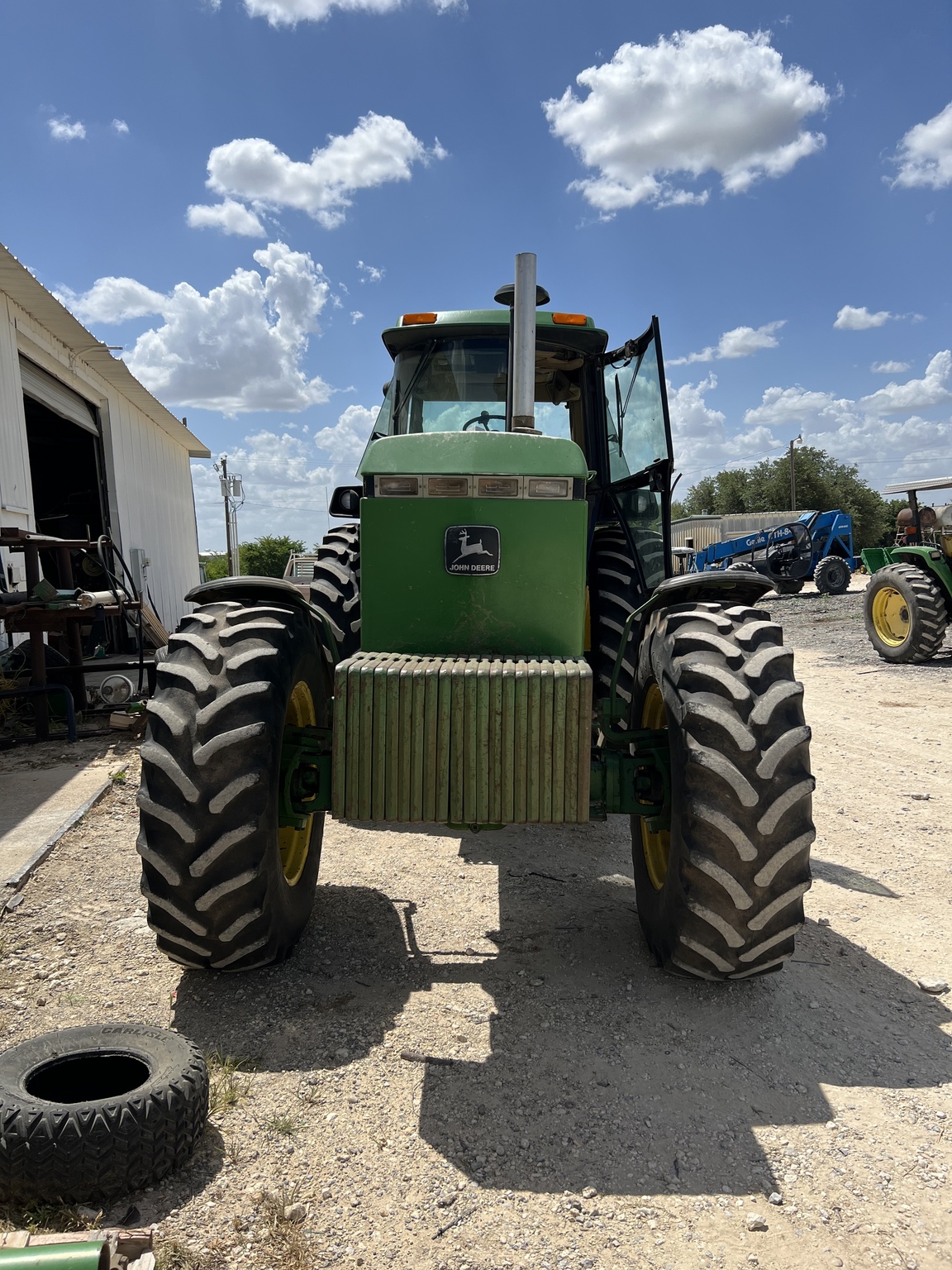 1991 John Deere 4955 Image 2