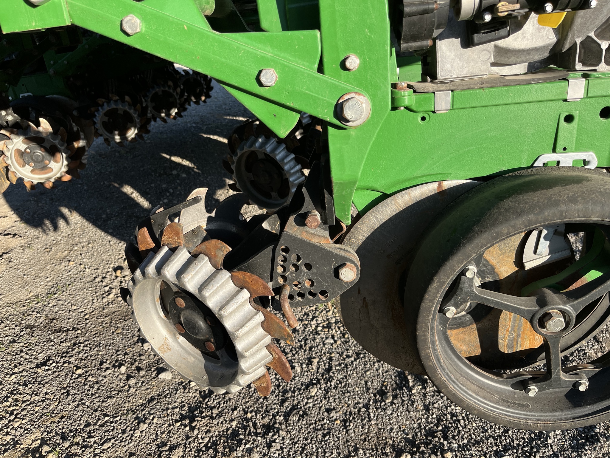2021 John Deere 1775NT Image 13