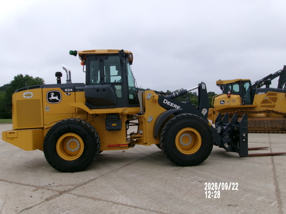 2023 John Deere 624P