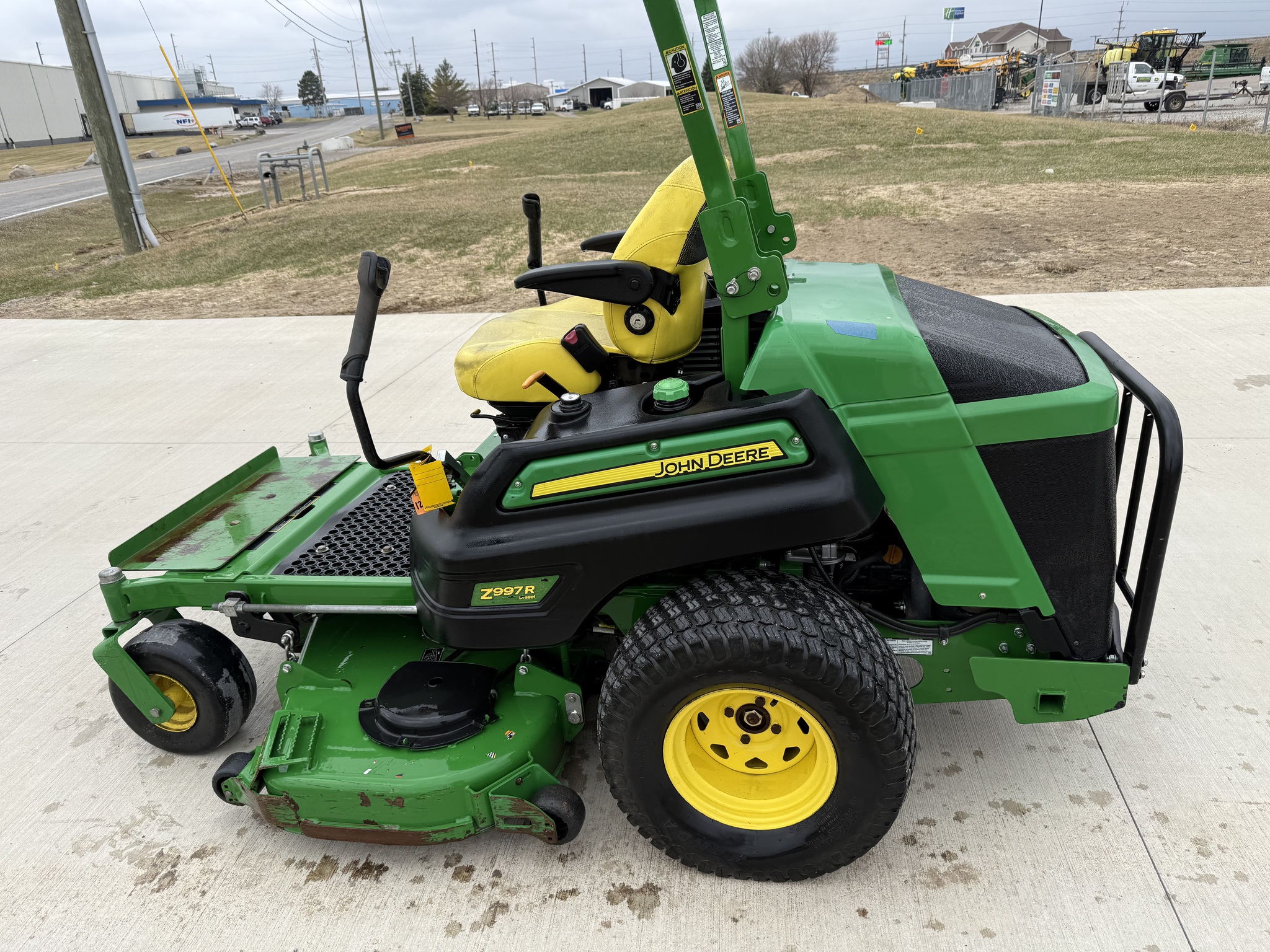 2017 John Deere Z997R Image 4