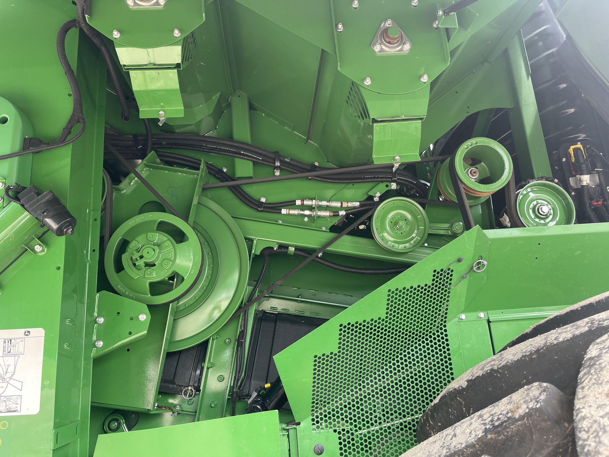  2022 John Deere S790 at Heritage Tractor in Brimfield, IL