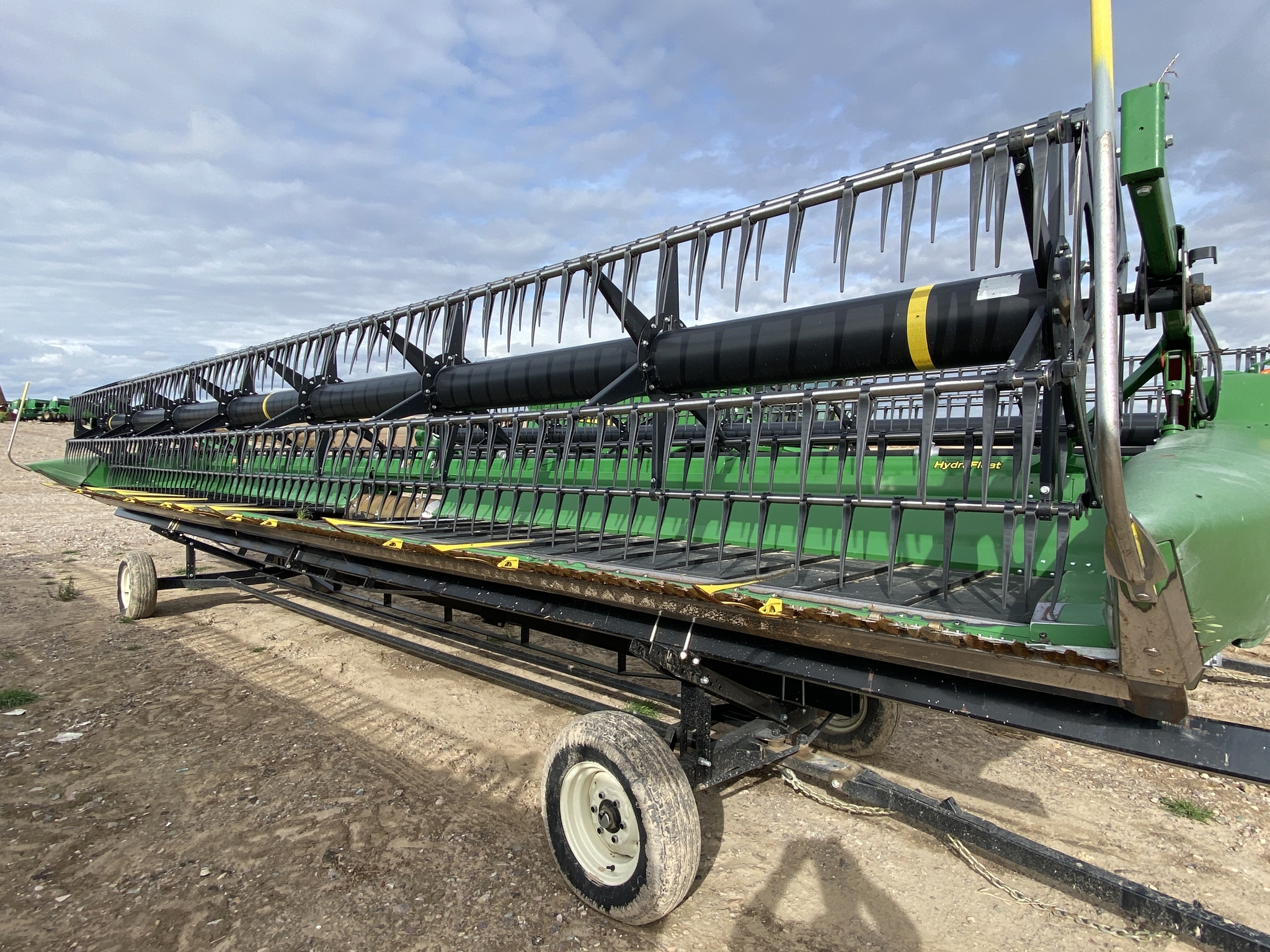 2021 John Deere 735D Image 8