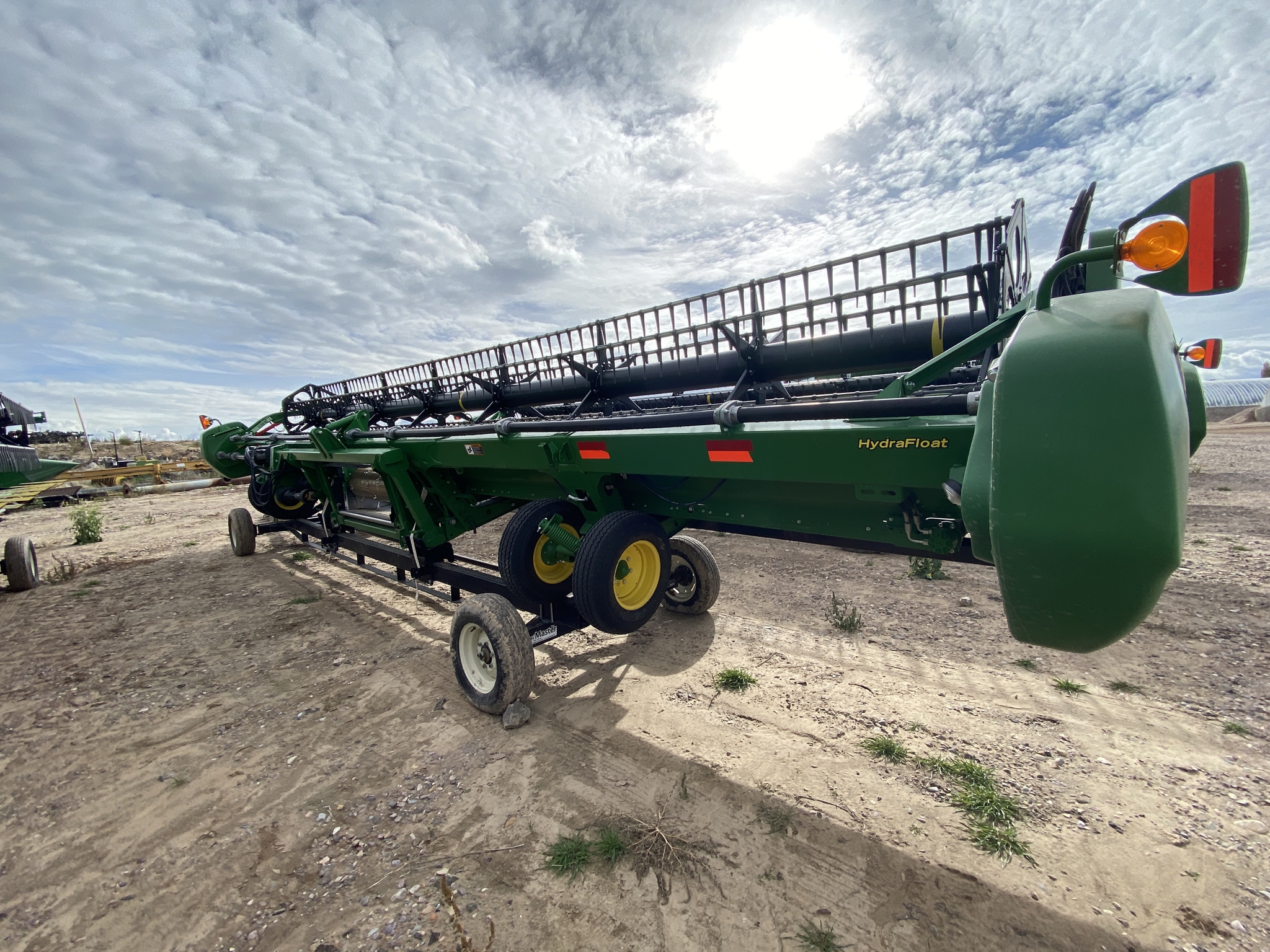 2021 John Deere 735D Image 4