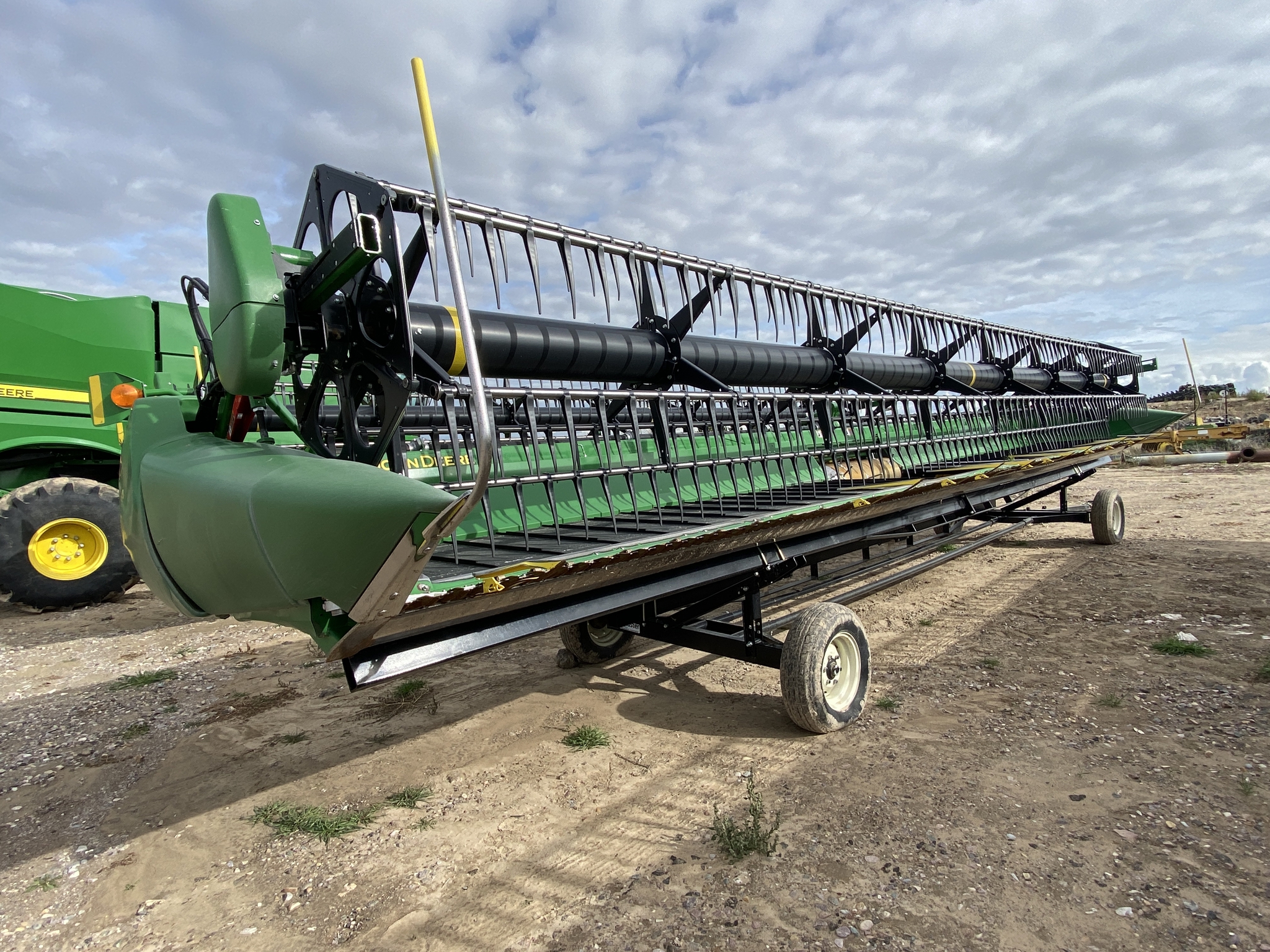 2021 John Deere 735D Image 6