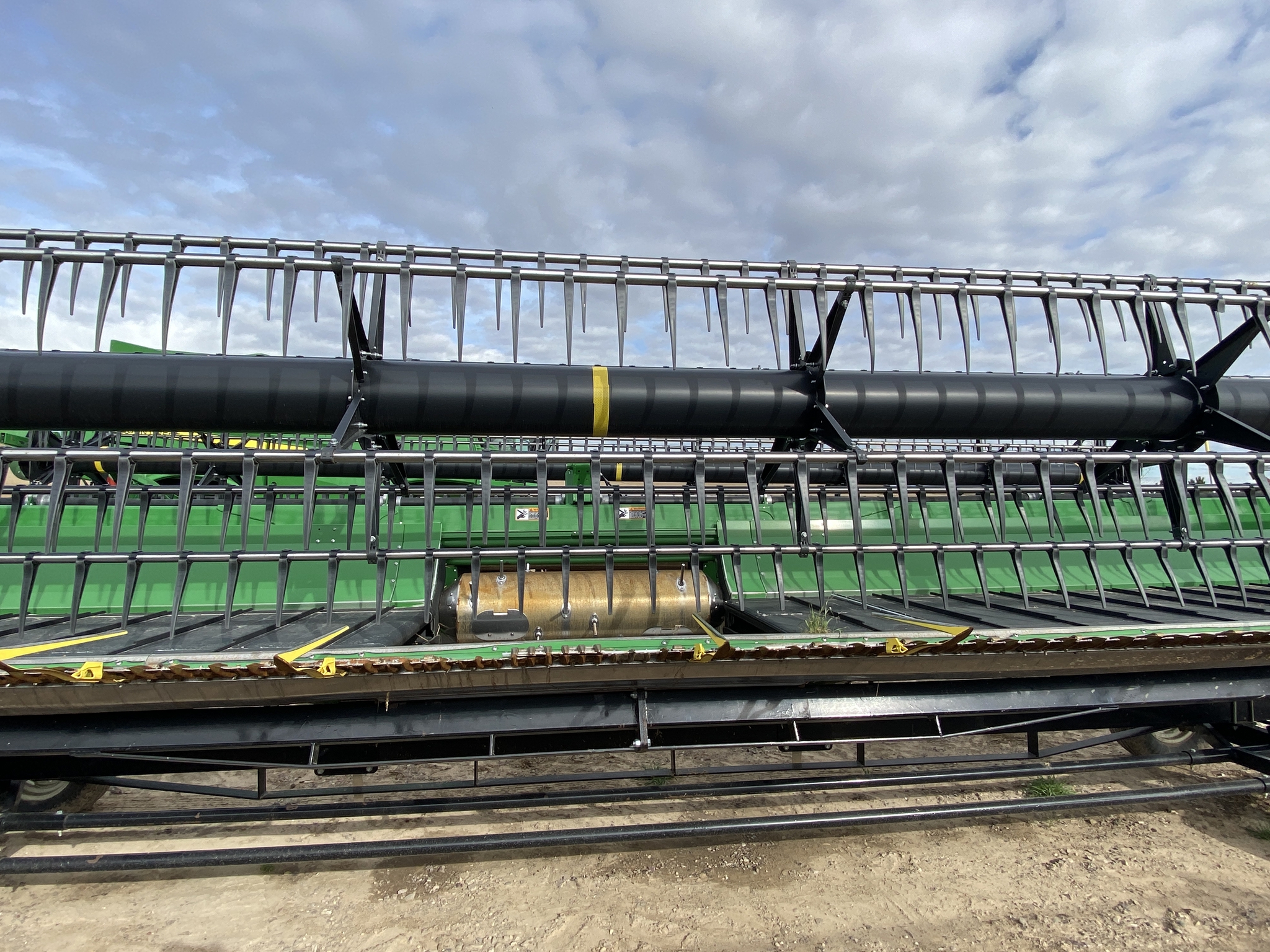 2021 John Deere 735D Image 7