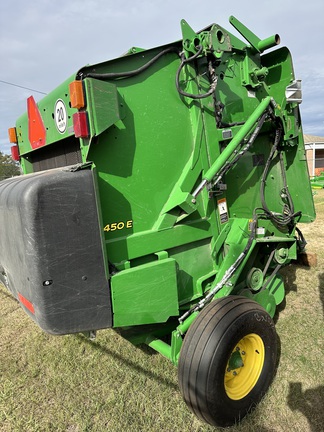 2022 John Deere 450E Photo 5