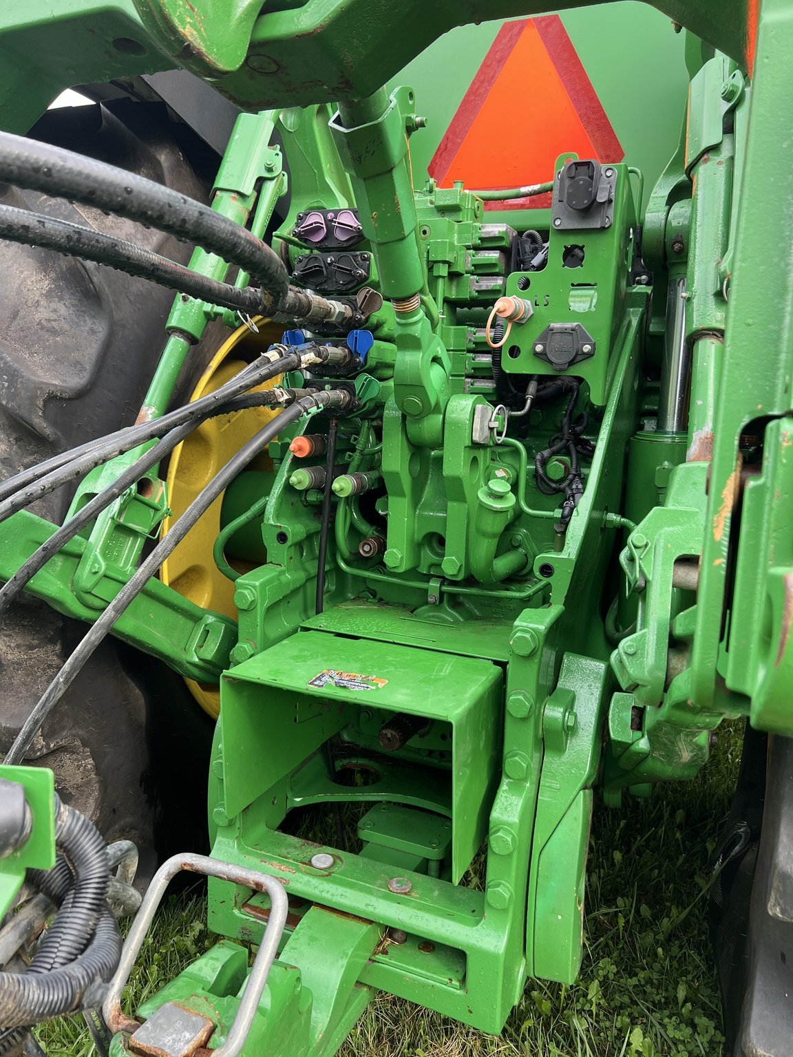 2016 John Deere 8370R Row Crop Tractors