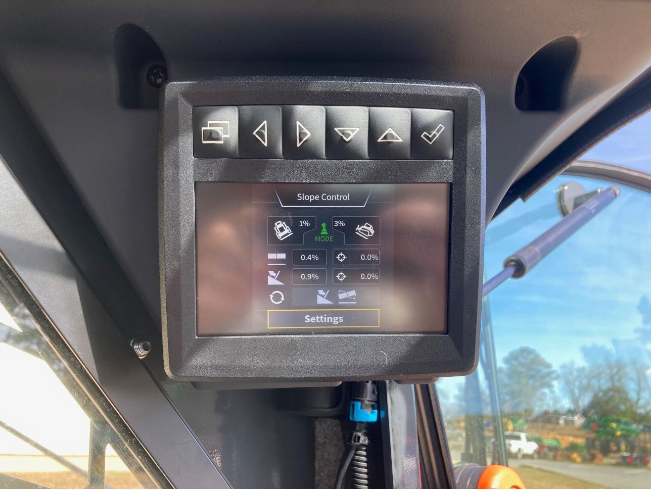 2024 John Deere 333G Image 6