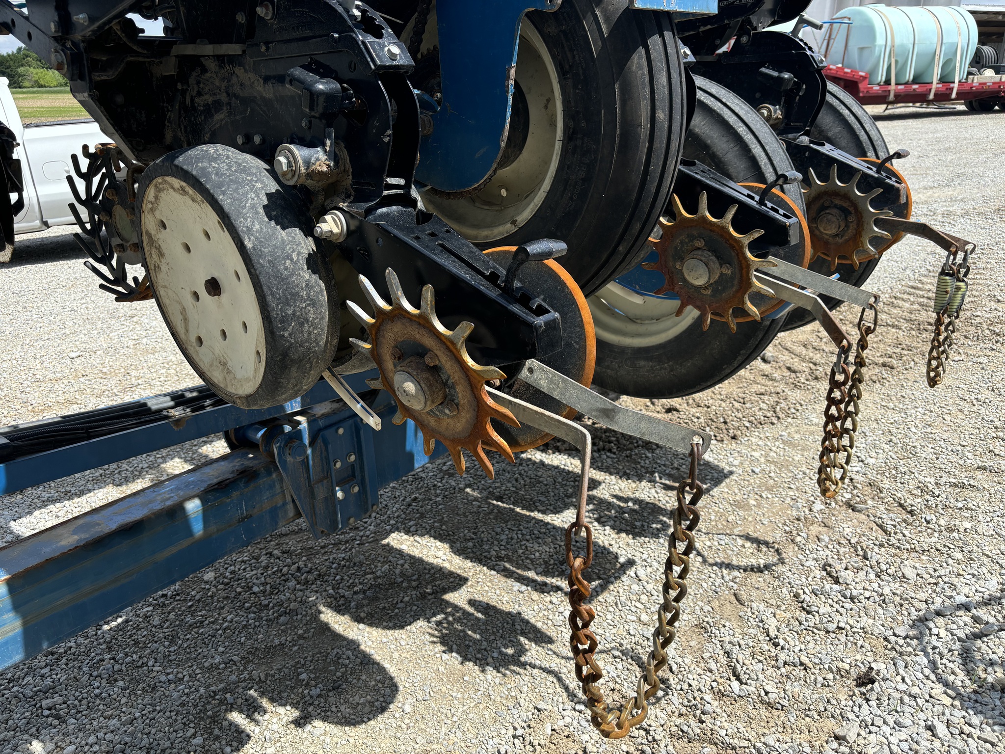 2012 Kinze 3600 Image 9