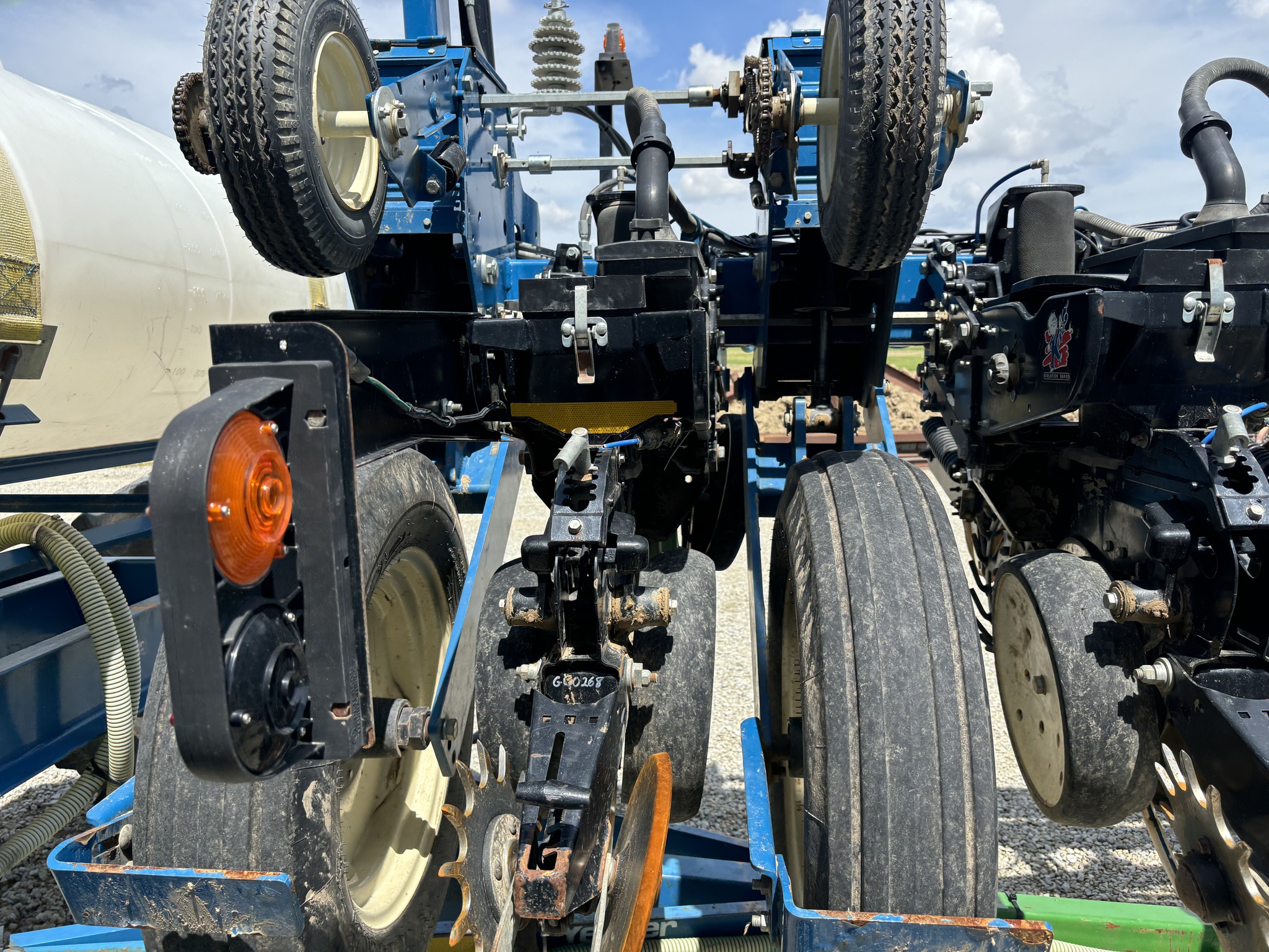 2012 Kinze 3600 Image 5