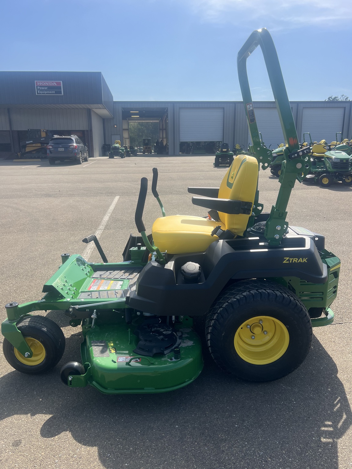 2025 John Deere Z530M Image 2