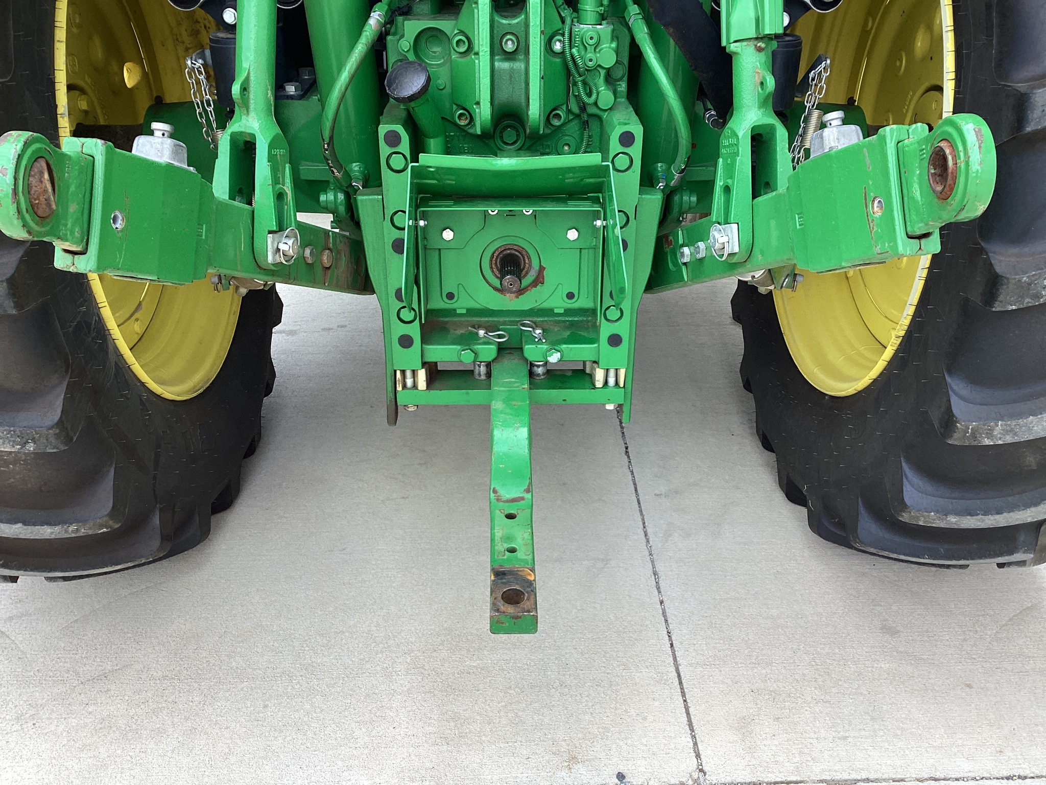 2023 John Deere 6140M Image 10