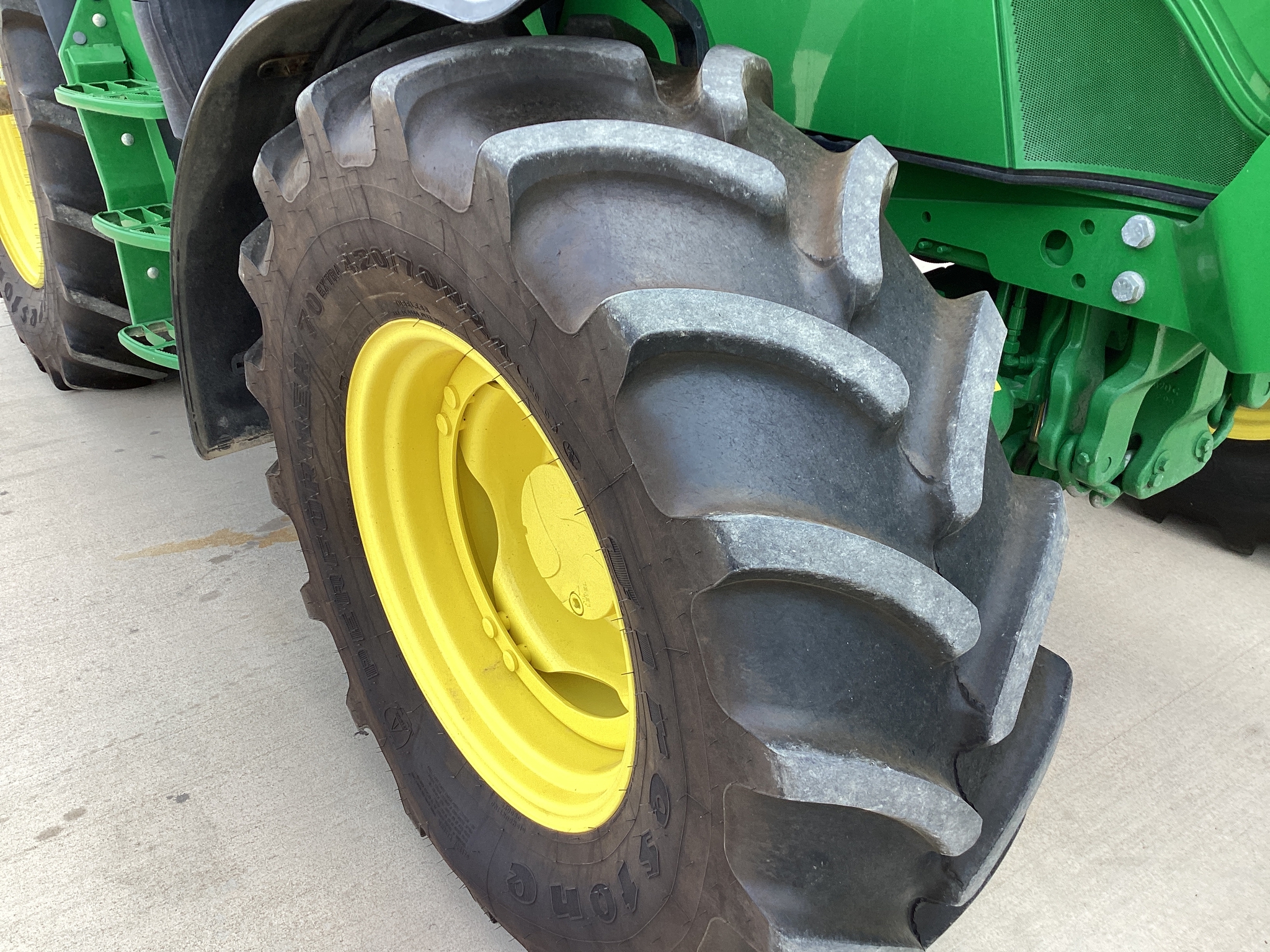 2023 John Deere 6140M Image 27