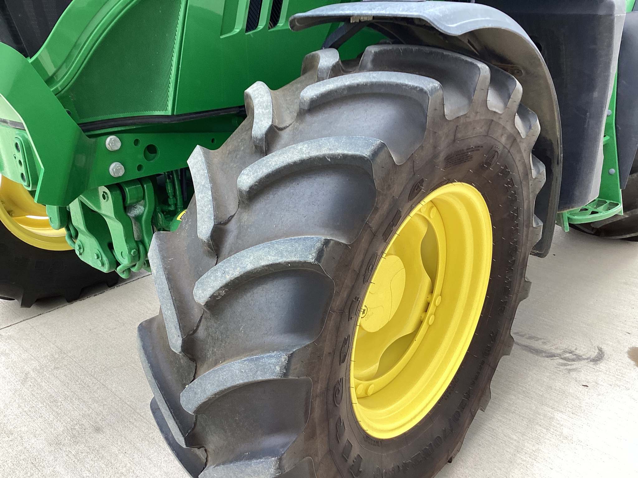 2023 John Deere 6140M Image 26