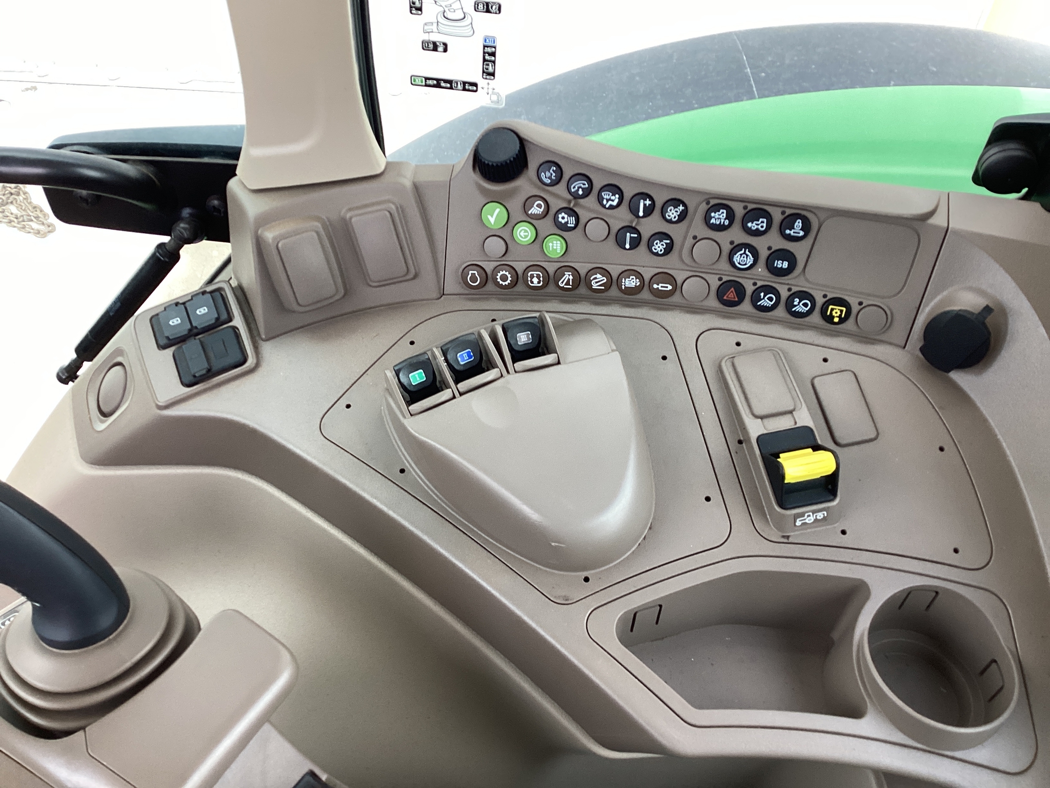 2023 John Deere 6140M Image 21