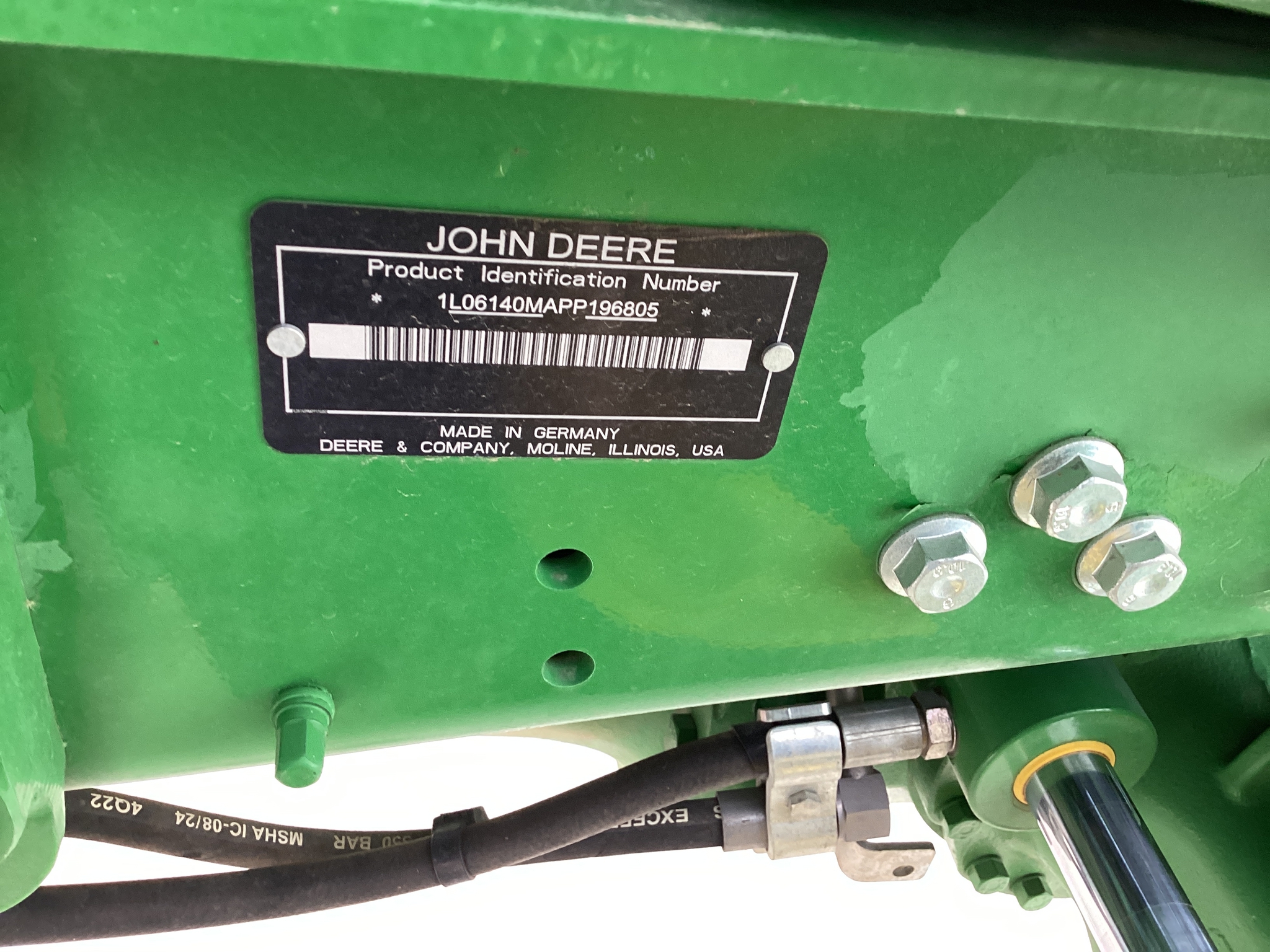 2023 John Deere 6140M Image 30