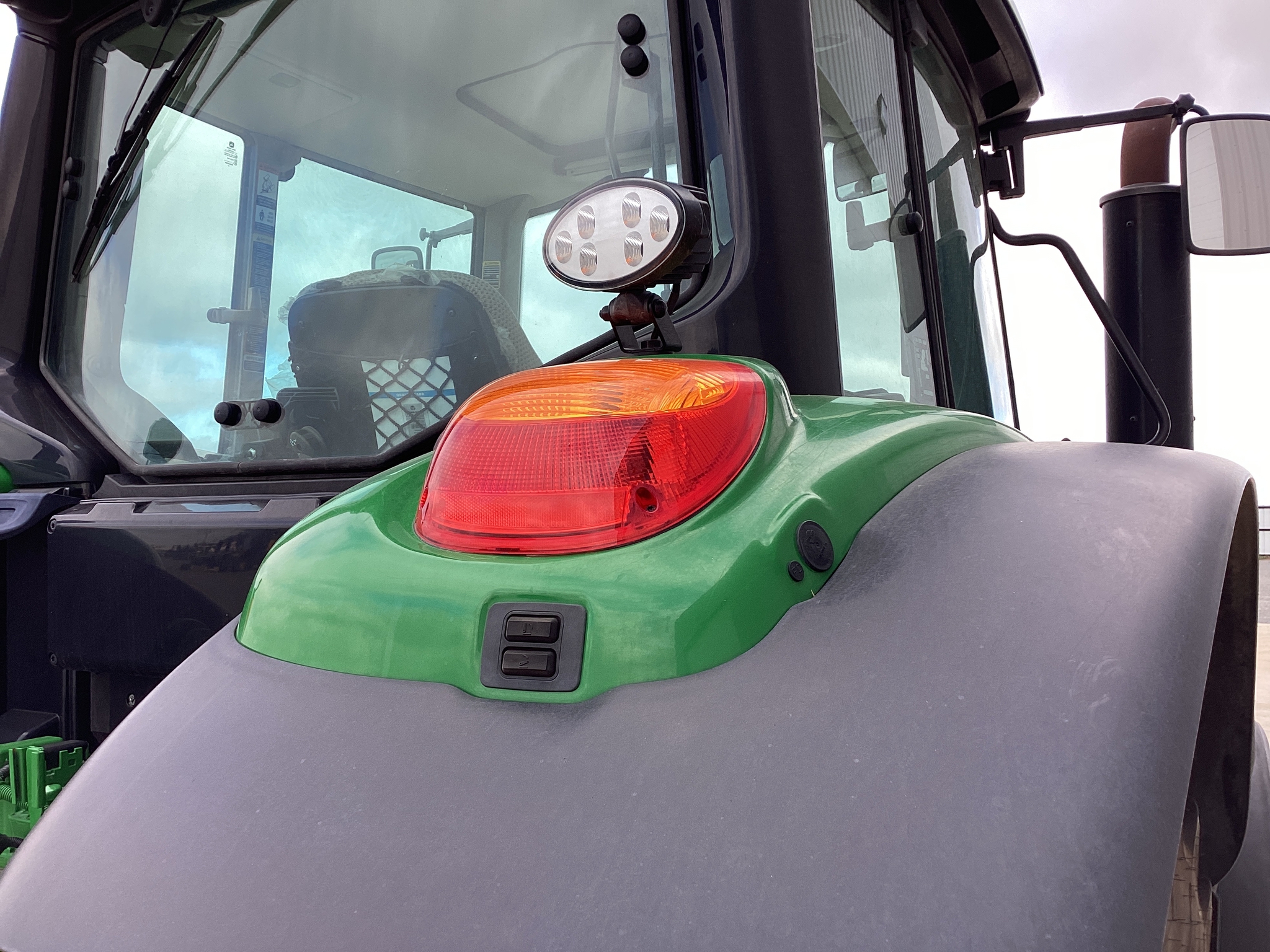 2023 John Deere 6140M Image 14