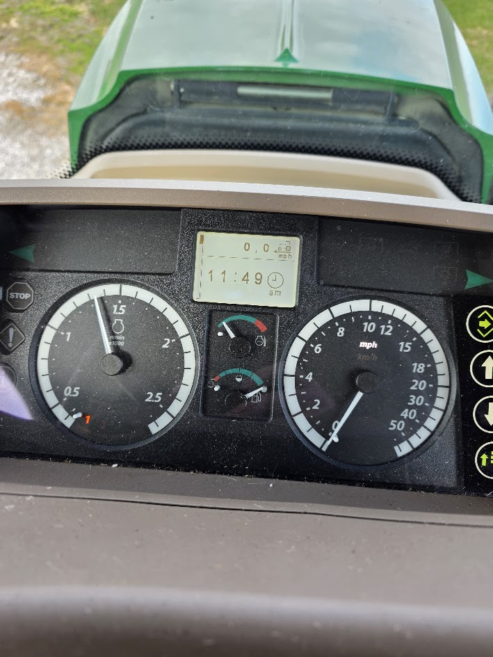 2015 John Deere 6115M Image 13