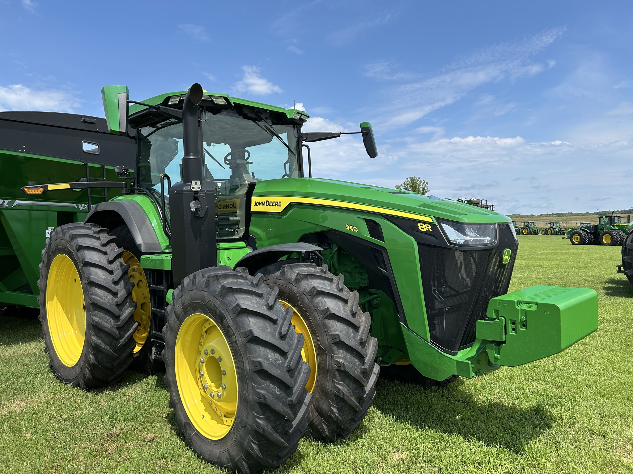  2024 John Deere 8R 340 at Heritage Tractor in Lacon, IL