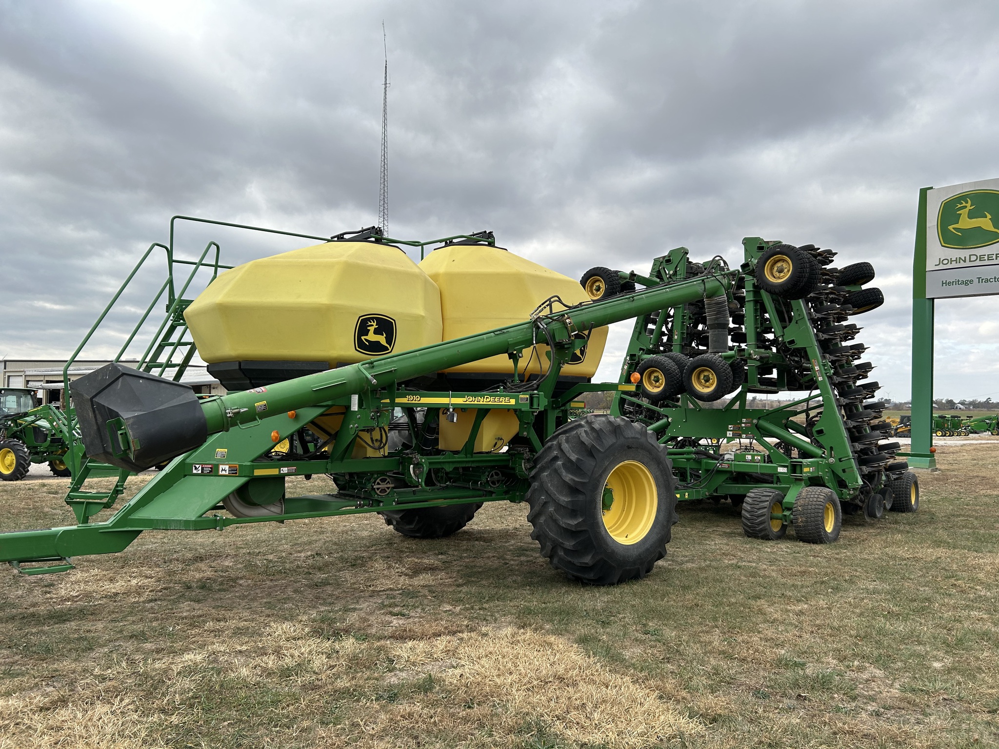  2011 John Deere 1890 at Heritage Tractor in Lockwood, MO