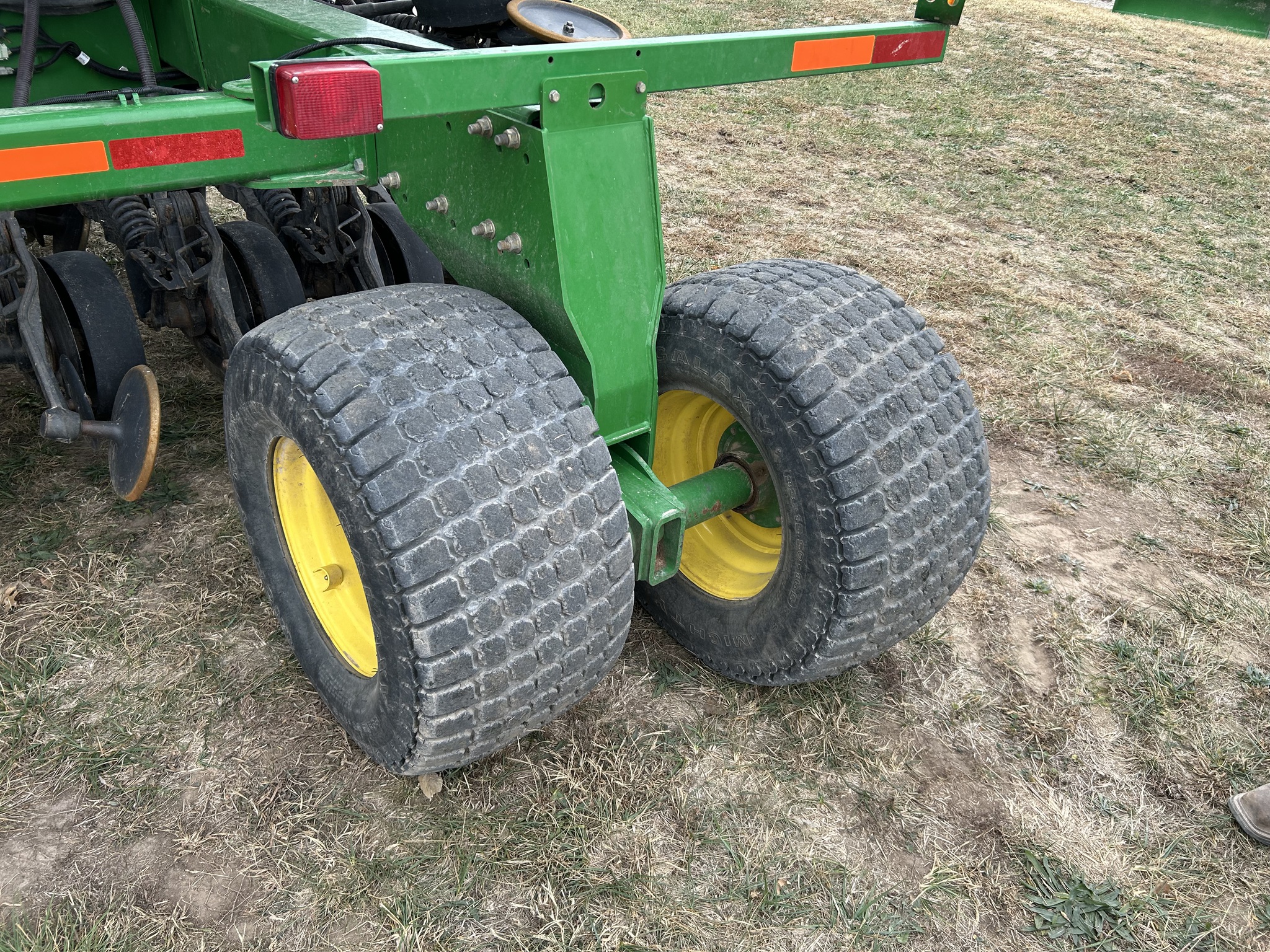  2011 John Deere 1890 at Heritage Tractor in Lockwood, MO