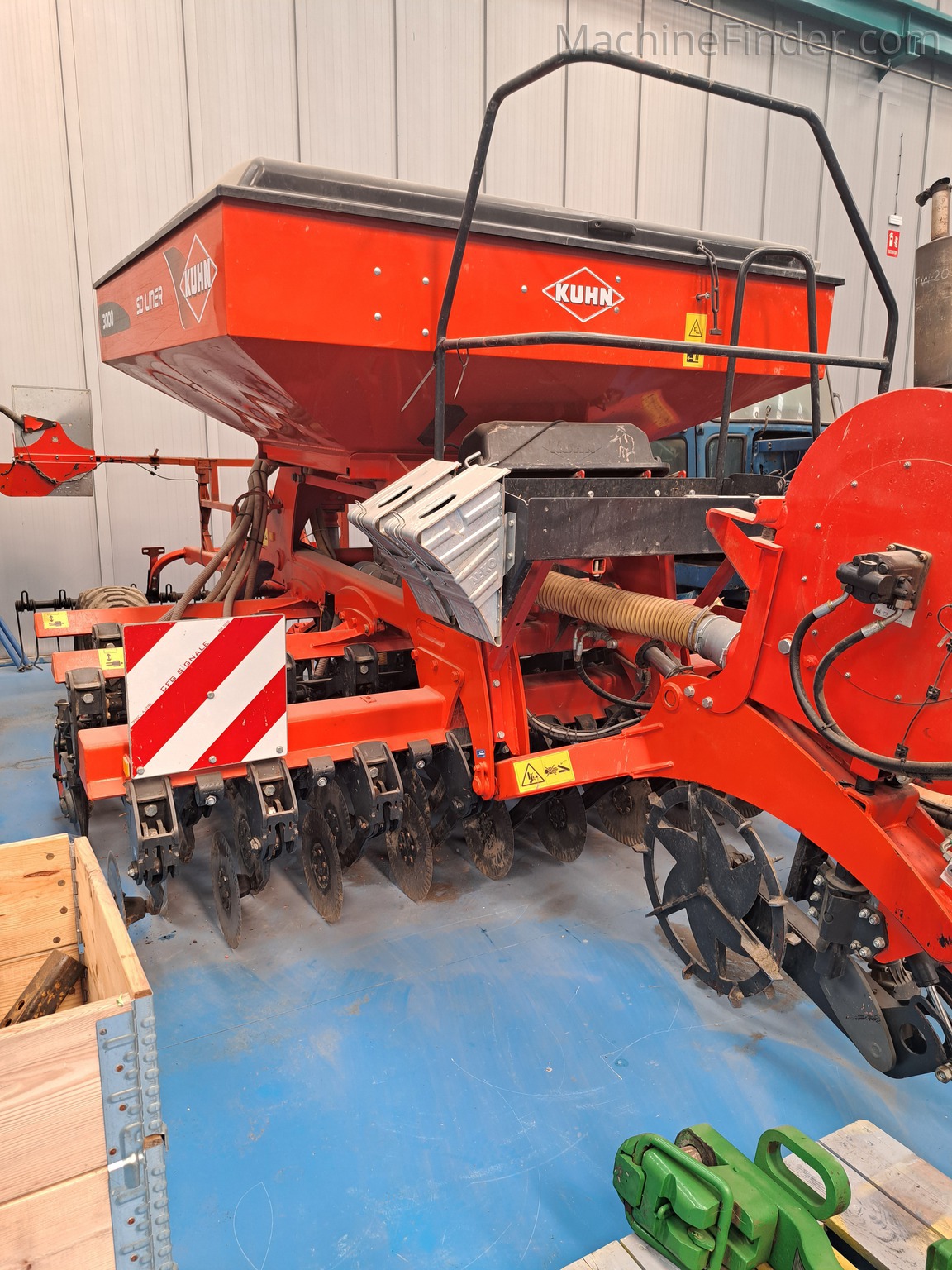 2013 Kuhn SD LINER 3000 | Air Drills and Seeders | MachineFinder