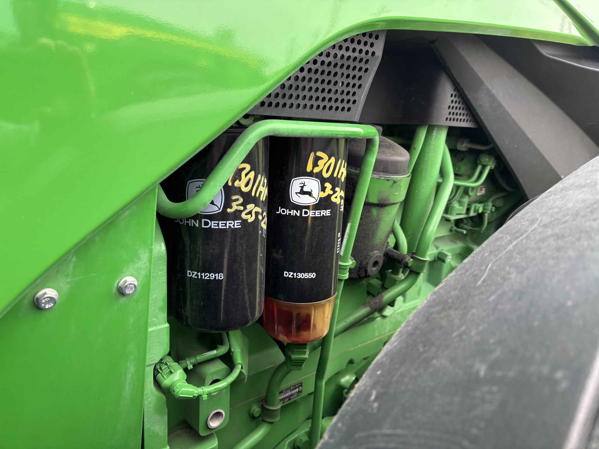 2023 John Deere 8R 370 Image 12